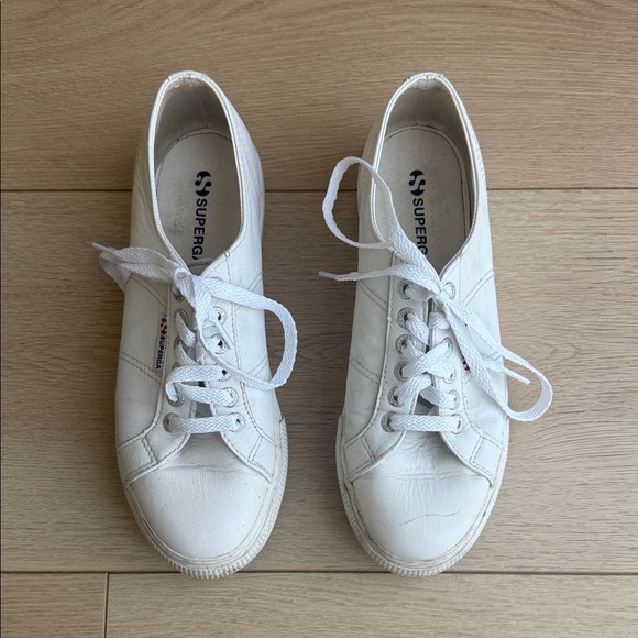 Superga Women's Classic White Lace-Up Sneakers - Picture 2 of 4